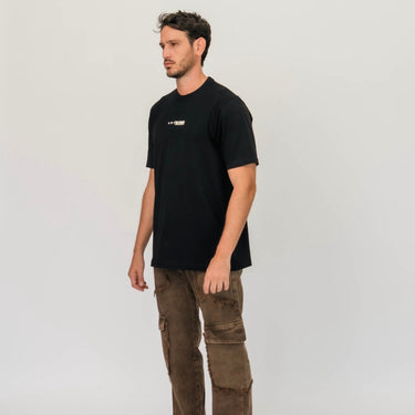 Camiseta ArtDist Verse Negra Regular Fit