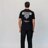 Camiseta ArtDist Signature Negra Regular Fit