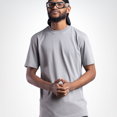 Camiseta ArtDist Hidden Words Gris Regular Fit