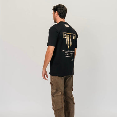 Camiseta ArtDist Verse Negra Regular Fit