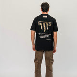 Camiseta ArtDist Verse Negra Regular Fit