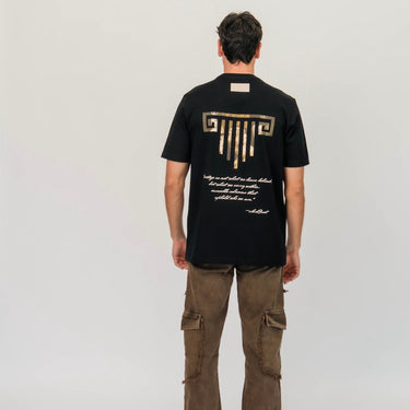 Camiseta ArtDist Verse Negra Regular Fit
