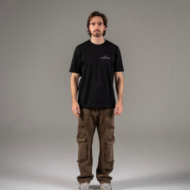 Camiseta ArtDist The Hand Negra Regular Fit