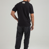 Camiseta ArtDist Essence Negra Regular Fit