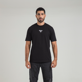Camiseta ArtDist Essence Negra Regular Fit
