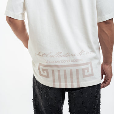 Camiseta ArtDist Column Ivory Semioversized Fit