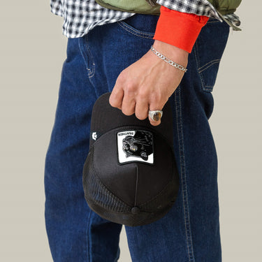 Gorra Goorin Bros Panther Trucker Negra